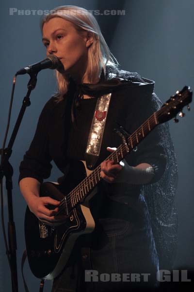 PHOEBE BRIDGERS - 2017-10-30 - PARIS - Cafe de la Danse - 